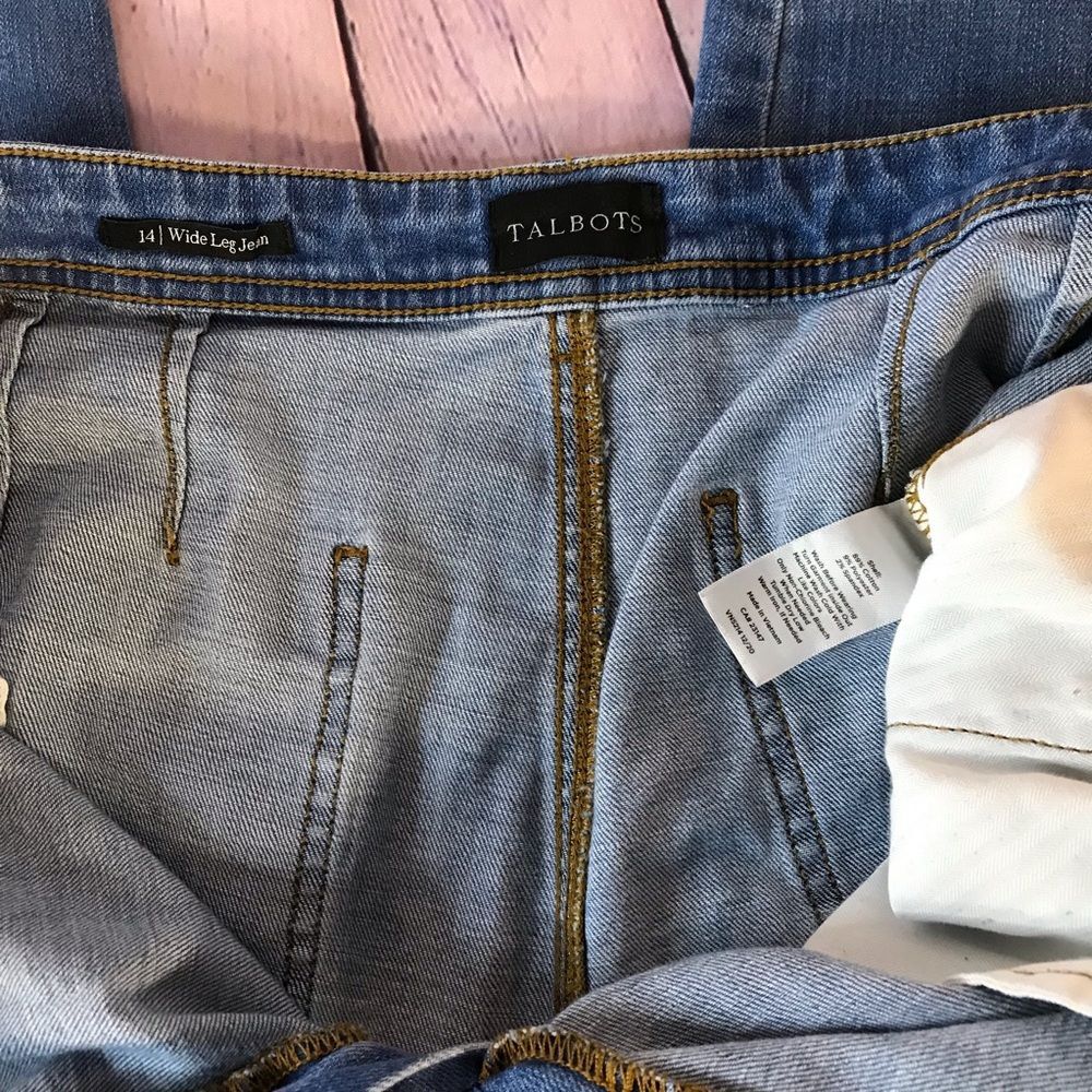 Talbots Classic Light Blue Wide Leg Denim Trouser Jeans High Rise Minimalist 8 - Picture 10 of 14